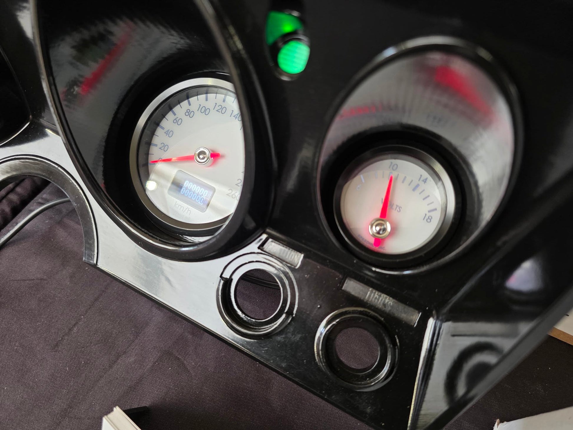 Holden HT/HG Gauge Dash Fascia